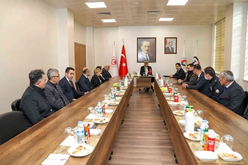 Vali Bilmez Kapıköy Gümrük Kapısı’nı ziyaret etti
