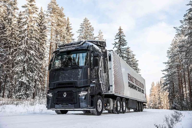 Zorlu kış şartlarında güvenli sürüşler için aracınızı hazırlayın
