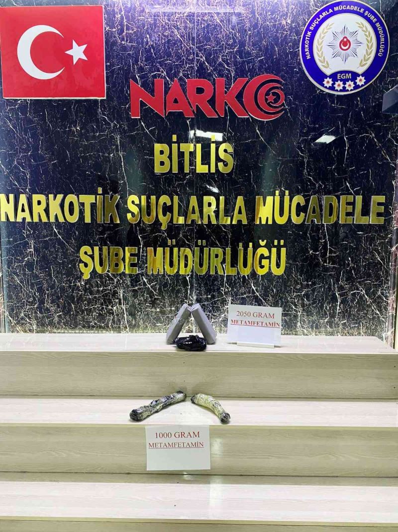 Bitlis’te 3 kilo 50 gram metanfetamin ele geçirildi
