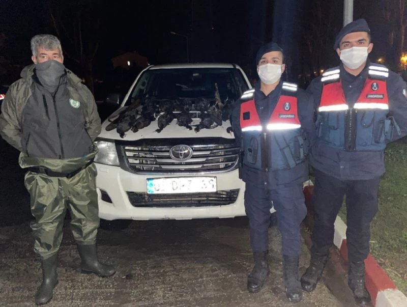 Sakarmeke avlayan 2 kişiye toplam 23 bin TL para cezası
