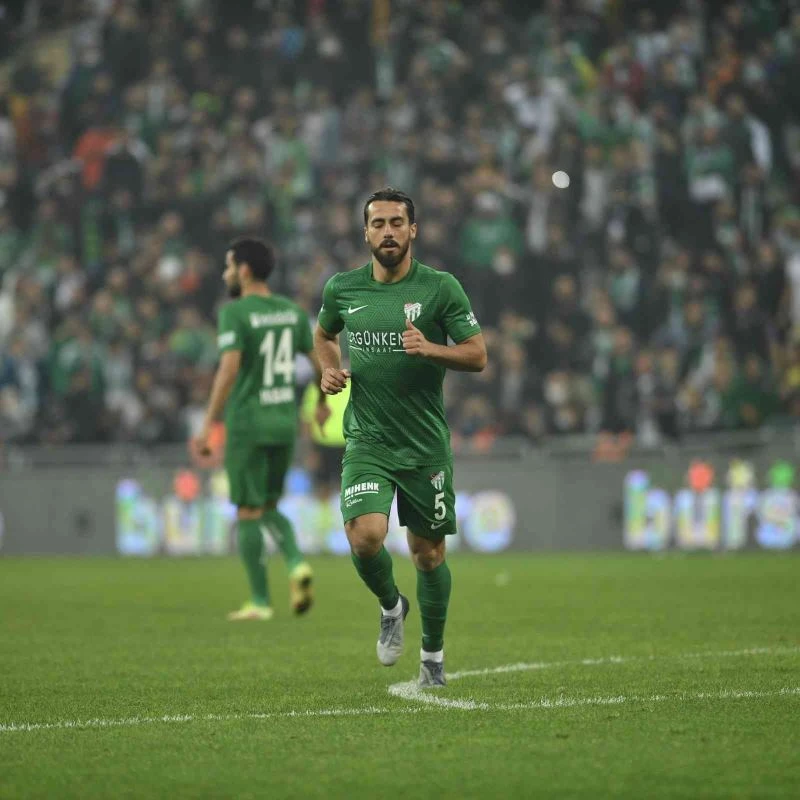 Emirhan Aydoğan ayrılığı ile ilgili mesaj yayımladı
