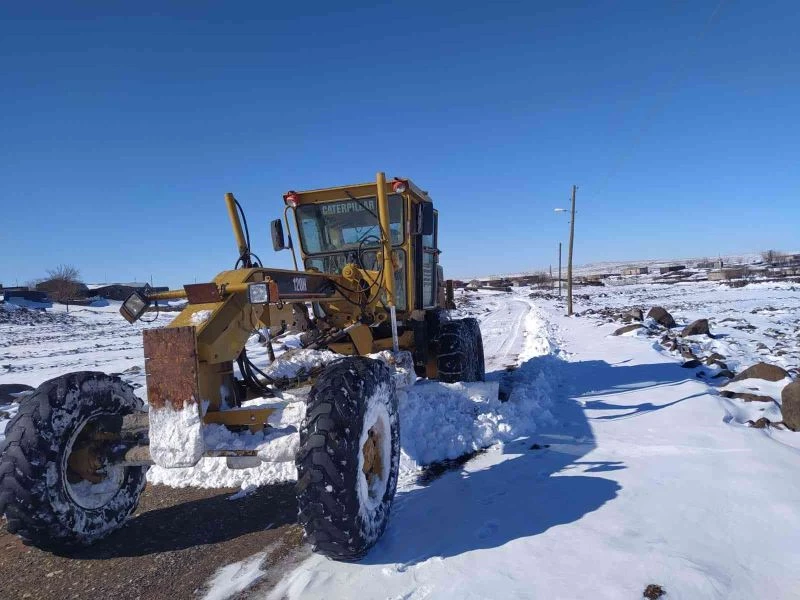 Bağlar Belediyesi 128 kırsal yerleşim yerine ulaşımın sağlanması için çalıştı
