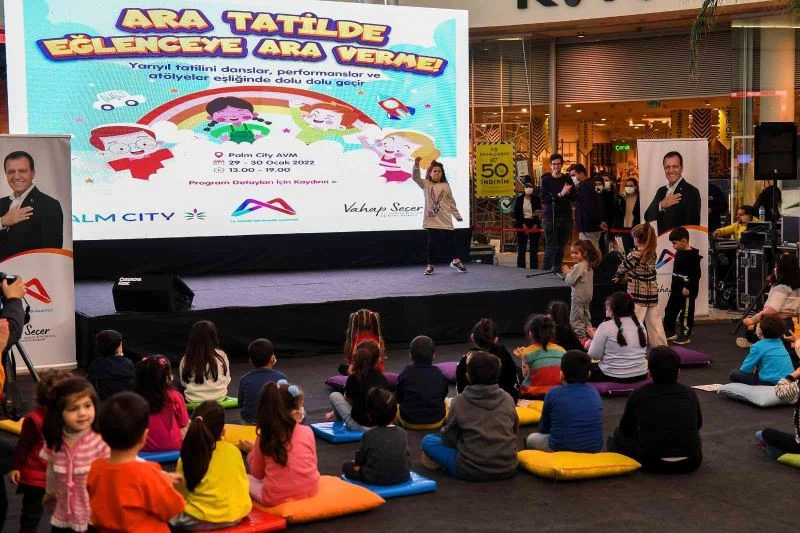 Büyükşehir Belediyesi, çocukları eğlenceyle buluşturdu
