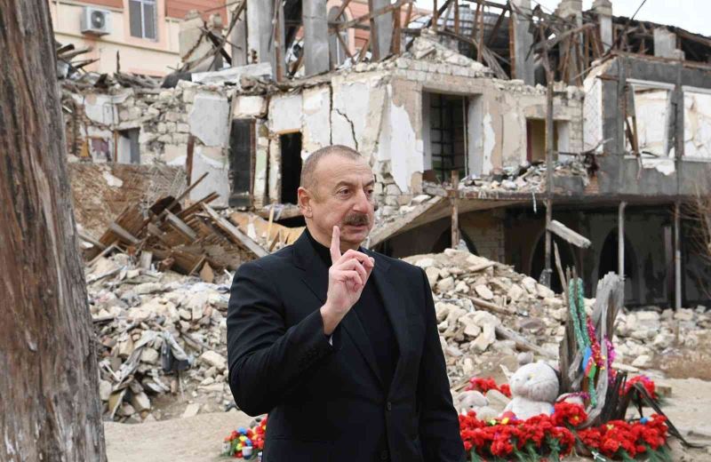 Aliyev: “Bölgemizde Ermeni faşizminin yükselmesine asla izin vermeyeceğiz”
