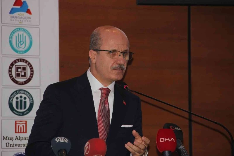 YÖK Başkanı Özvar: ”Öğrencilerimiz bölgenin veya şehrin turisti olmamalı”
