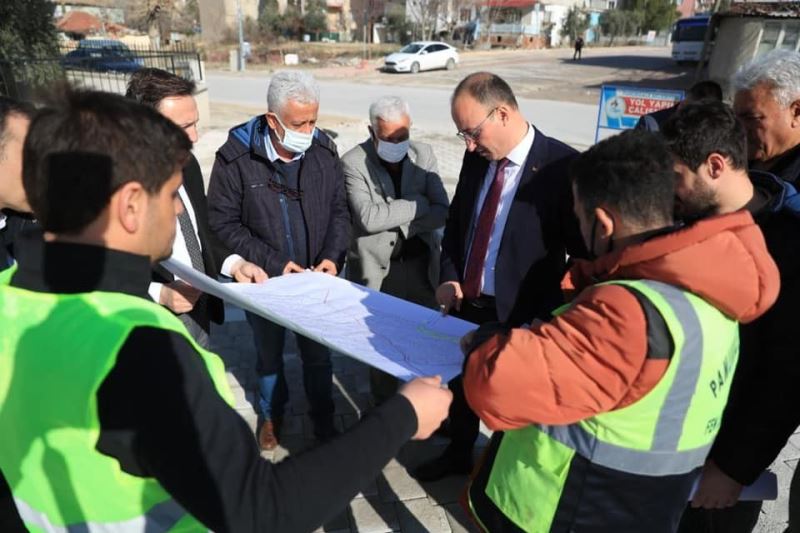 Denizli tarihindeki en büyük yol ihalelerinden birinde üstyapı çalışmaları devam ediyor
