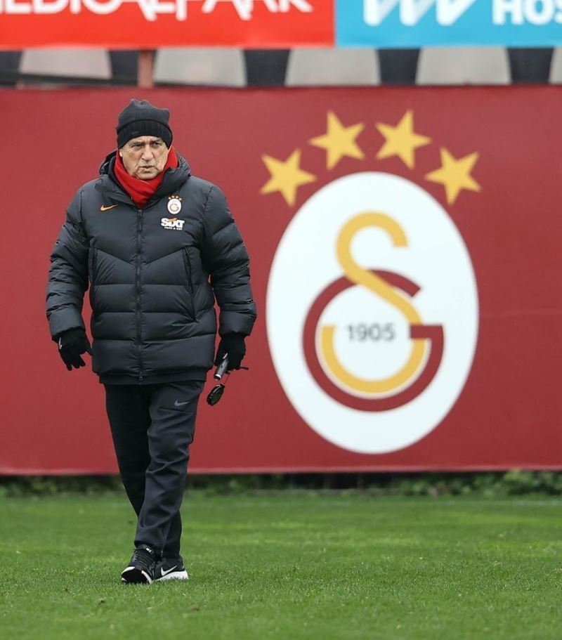 Fatih Terim: “En üst gayretle çalışmaya devam edeceğim”
