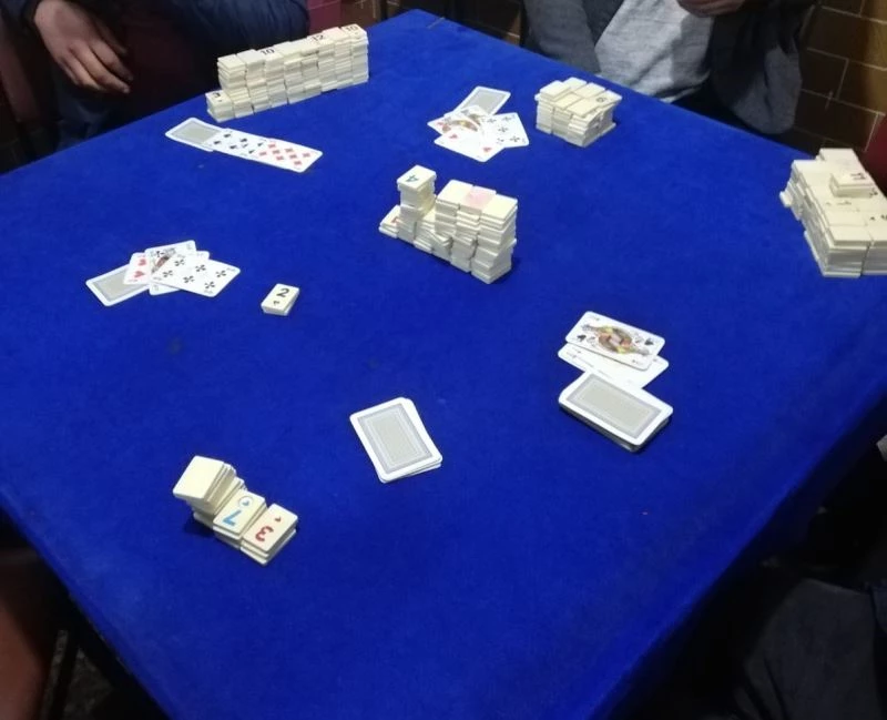 Kahvehanede kumar pahalıya patladı
