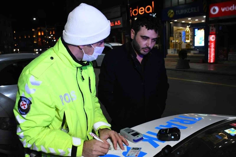 Alkollü sürücüden ilginç savunma: “Karnım acıkmıştı normalde yapmıyorum”
