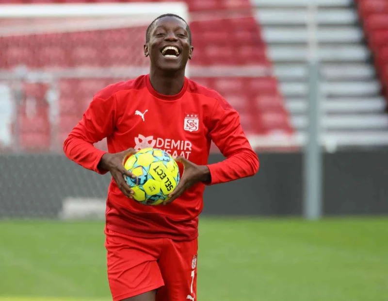 Sivasspor’un istikrar abidesi Max Gradel
