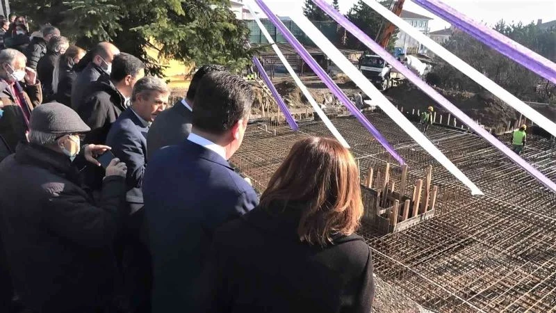 Annelerin hayatını kolaylaştıracak ’Gündüz Çocuk Bakımevi’nin temeli atıldı
