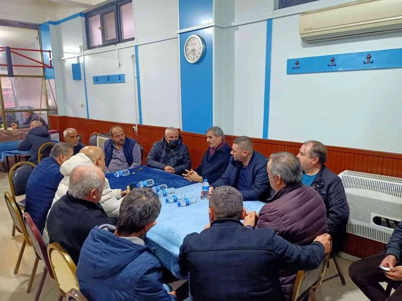 Başkan Alemdar ve Erken esnafla bir araya geldi
