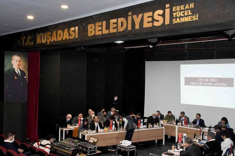 Kuşadası’nda yeni yılın ilk meclis toplantısında önemli kararlar alındı
