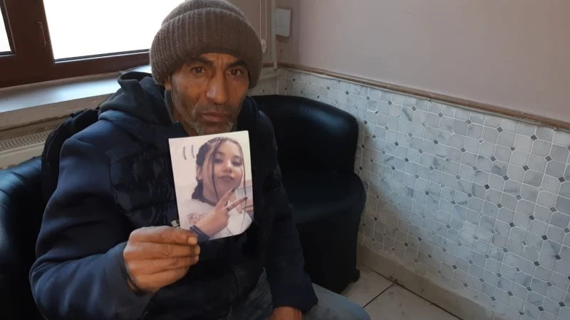  Her yerde yurttan kaçan kızını arıyor
