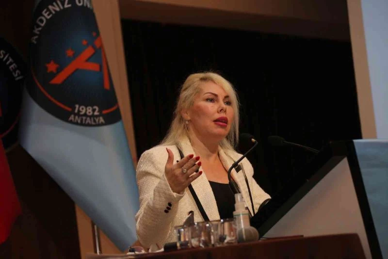 Akdeniz Üniversitesi’nde tıp eğitimi çağı yakalayacak
