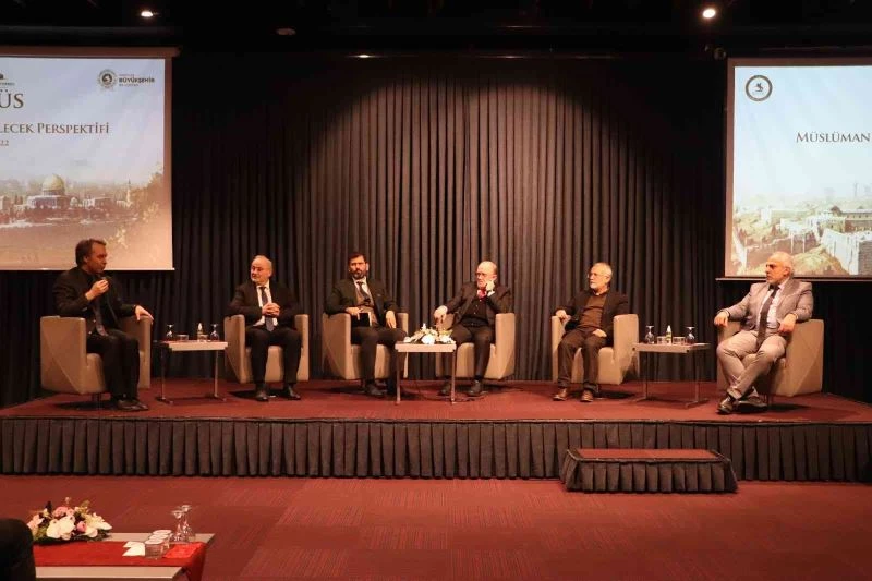 Samsun’da ‘Kudüs ve Müslümanların Gelecek Perspektifi’ paneli
