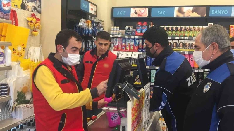 Gölbaşı ilçesinde zabıta ekipleri marketleri denetledi
