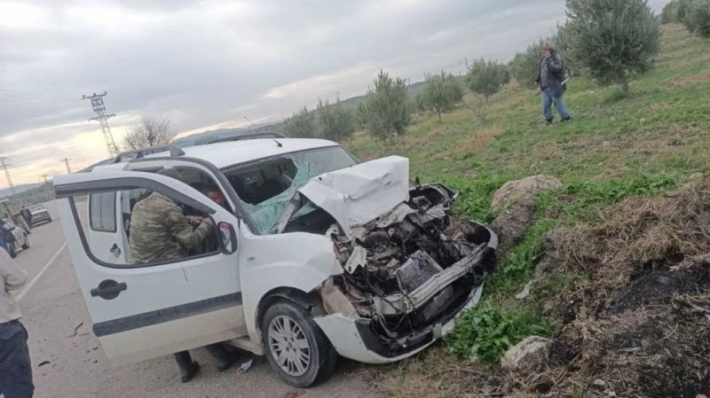 Saruhanlı’da trafik kazası: 2 yaralı

