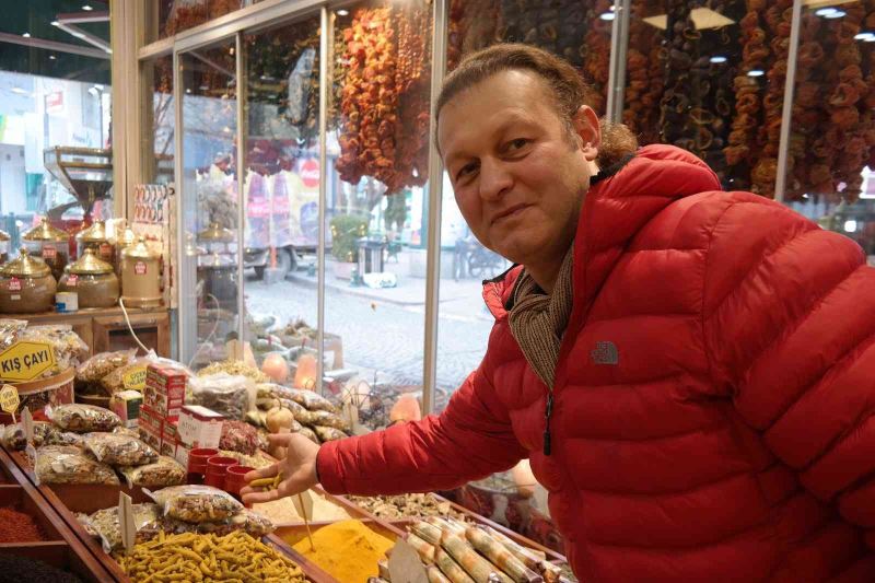 “Virüse karşı koruyucu madde girmemiş gıdalarla doğal beslenmeliyiz”
