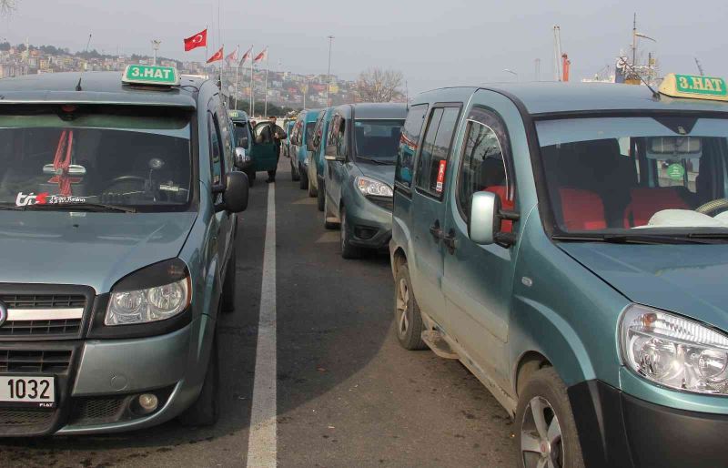 Samsun hat dolmuşçuları zammı yeterli bulmadı
