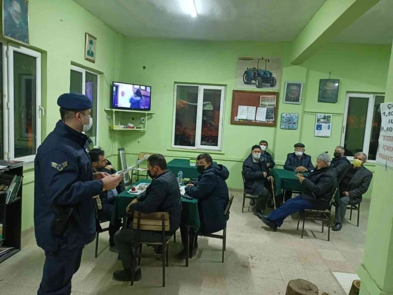 Jandarmadan köylerde hırsızlık ve dolandırıcılığa karşı bilgilendirme çalışması
