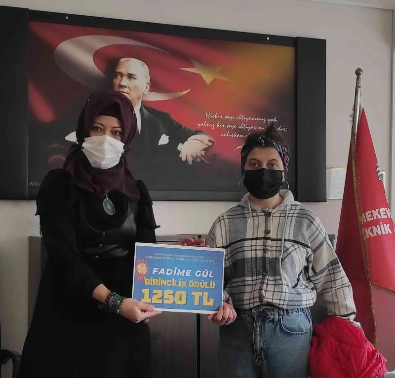 Burdurlu lise öğrencisi şiir yarışmasında birinci oldu
