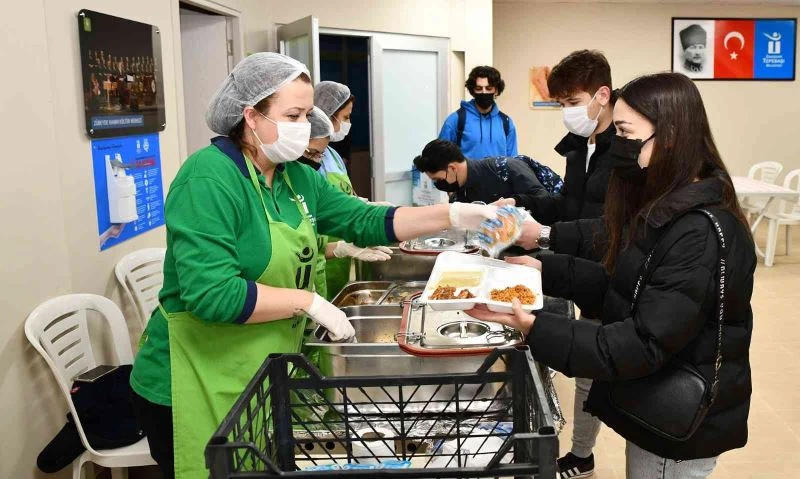 Paylaşmanın huzuru Tepebaşı’nda
