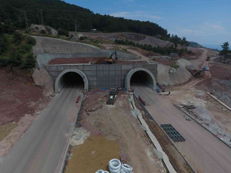 Kazdağları’ndan geçen Assos ve Troya tünellerinin 11 Ekim’de açılması bekleniyor
