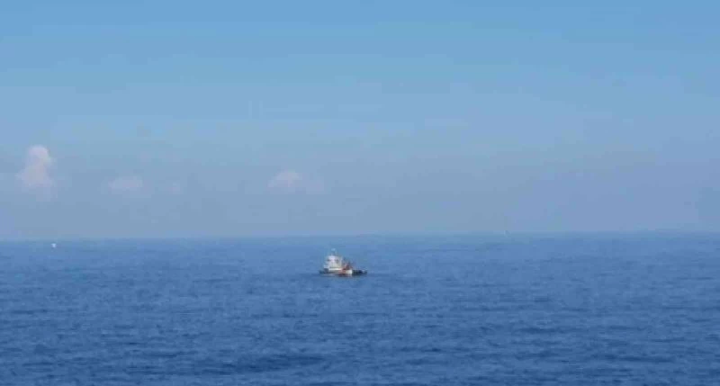 Kocaeli’de alabora olan tekneye ulaşıldı
