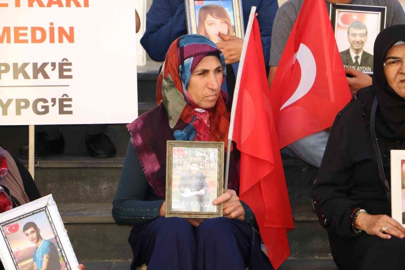 15 Temmuz Federasyonundan Diyarbakır annelerine destek ziyareti
