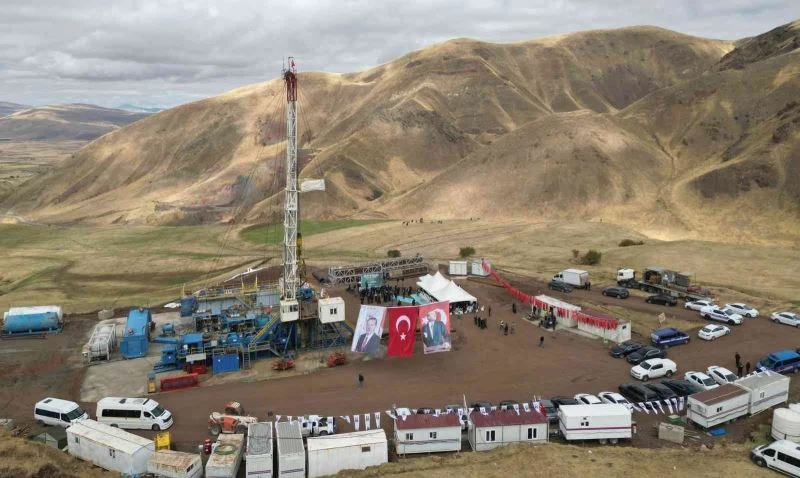 Büyükşehir’den yeni bir hamle yatırım daha: Türkiye’nin en büyük sondaj platformu Erzurum’da
