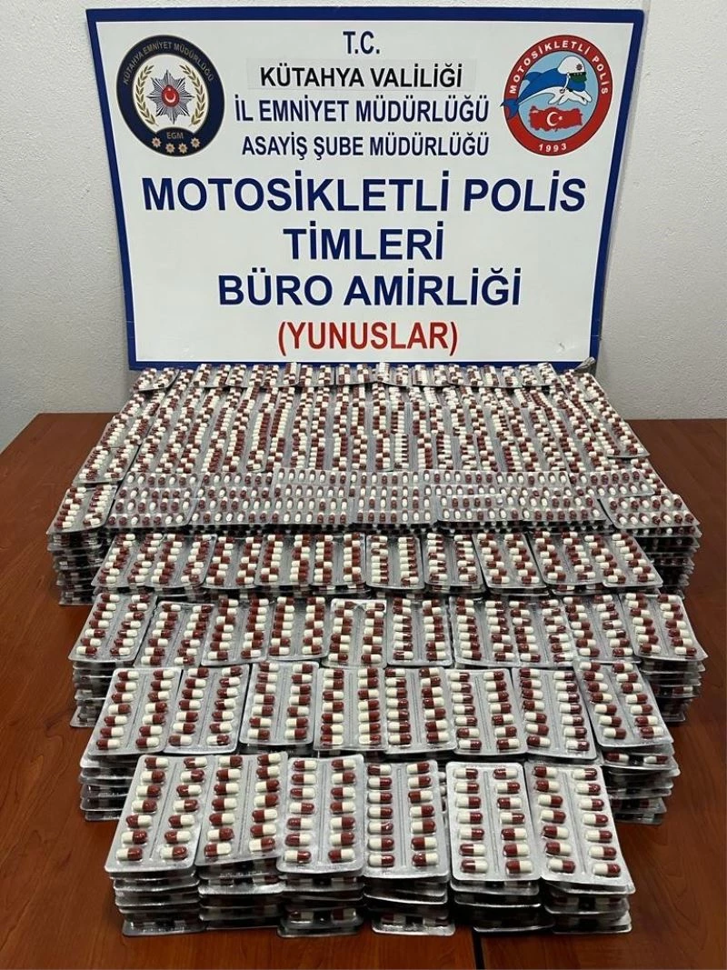 Kütahya’da Yunus Timlerince 9 bin 30 adet uyuşturucu hap ele geçirildi
