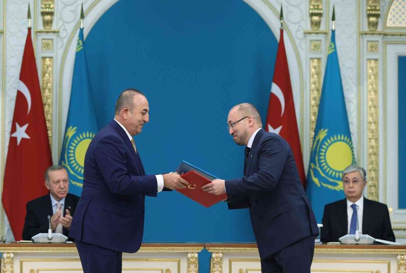 Tokayev’den Cumhurbaşkanı Erdoğan’a “Dostluk Madalyası