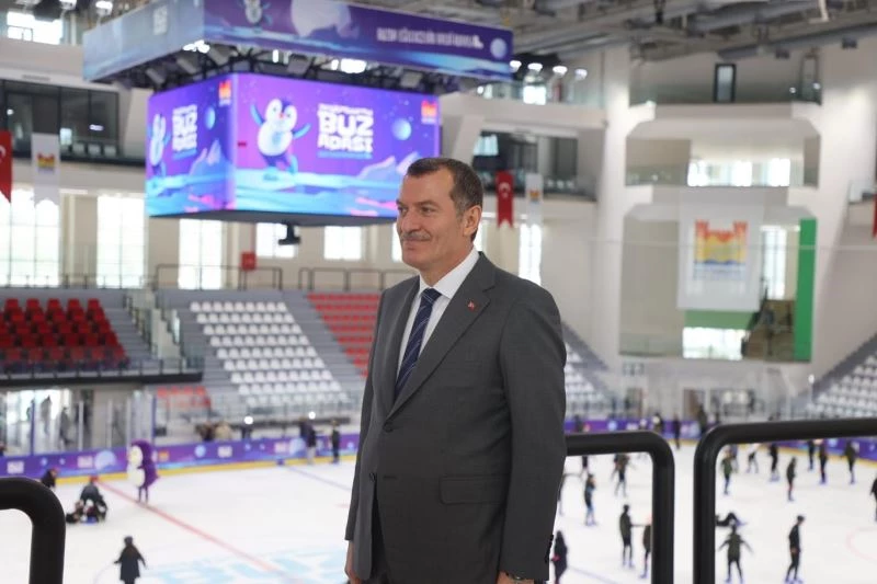 Zeytinburnu Belediye Başkanı Ömer Arısoy, açılışı yapılacak tesisler hakkında bilgi verdi
