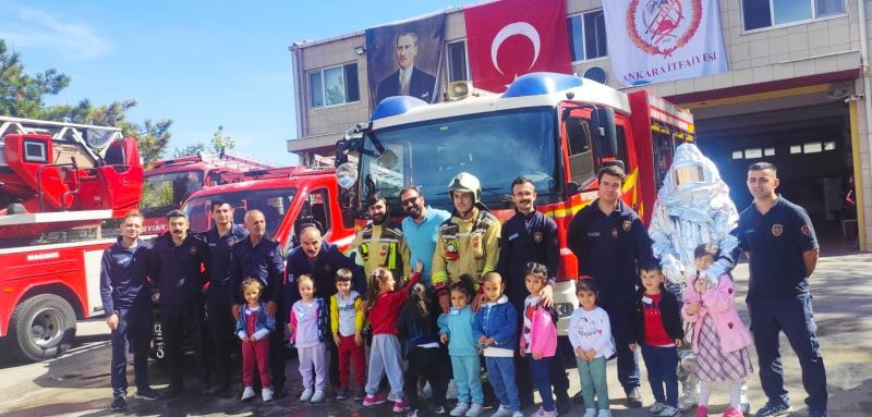 İlkokul öğrencilerine ‘gönüllü itfaiyecilik’ eğitimi
