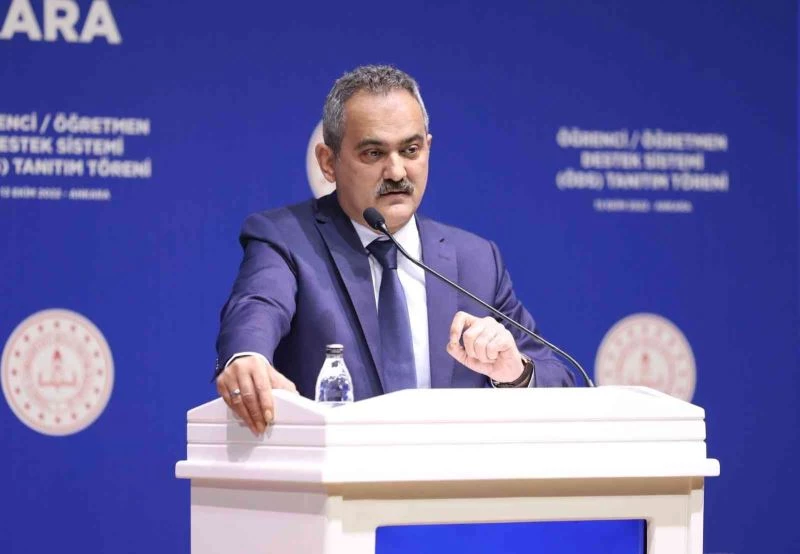 Bakan Özer: “41 şehidimizin çocuklarının eğitim masraflarını üstleneceğiz”
