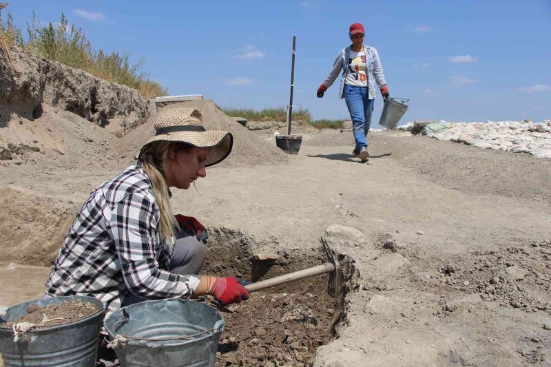 Oluz Höyük’te iki bin 600 yıllık Med dönemi eserleri bulundu
