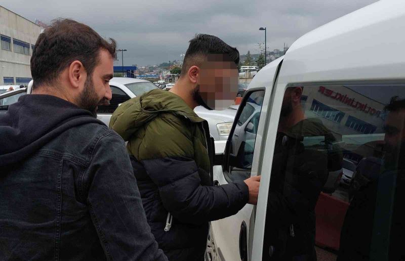 Samsun’da gasp olayına karışan 2 kişiye gözaltı
