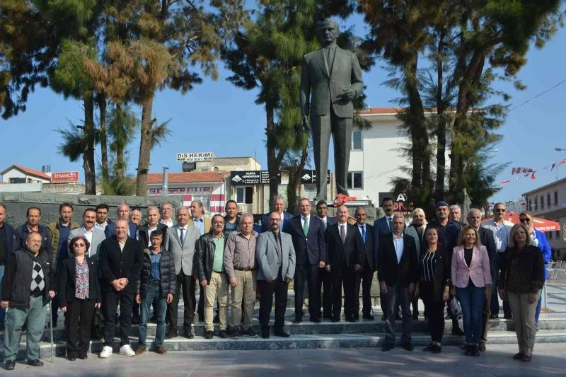 Ayvalık’ta muhtarların hatırlanma sevinci
