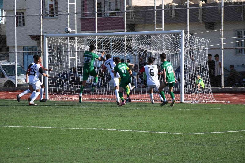 Araban Belediyespor, Gaziantepgücüspor’u 4-0 mağlup etti
