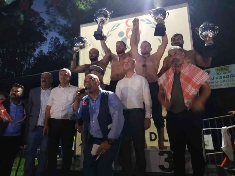 Köyceğiz güreşlerinde İsmail Balaban başpehlivan oldu
