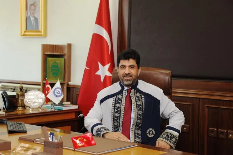 Rektör Aldemir: “Şampiyonların Okulu lakabının haklı gururunu yaşıyoruz”
