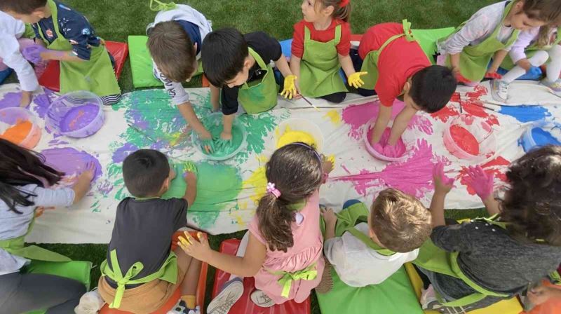 İzmir’in ilk “akademik” anaokulu açıldı
