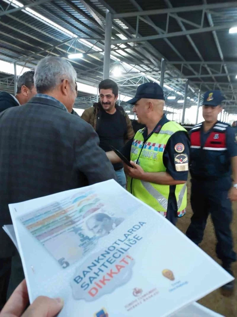 Çine’de vatandaşlar dolandırıcılık, sahte para ve hırsızlığa karşı uyarıldı
