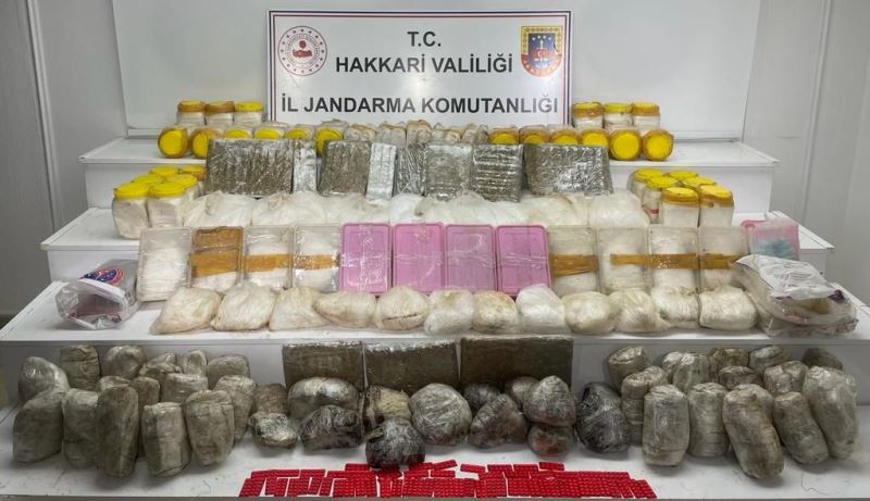 Yüksekova’da 126 kilo uyuşturucu ele geçirildi
