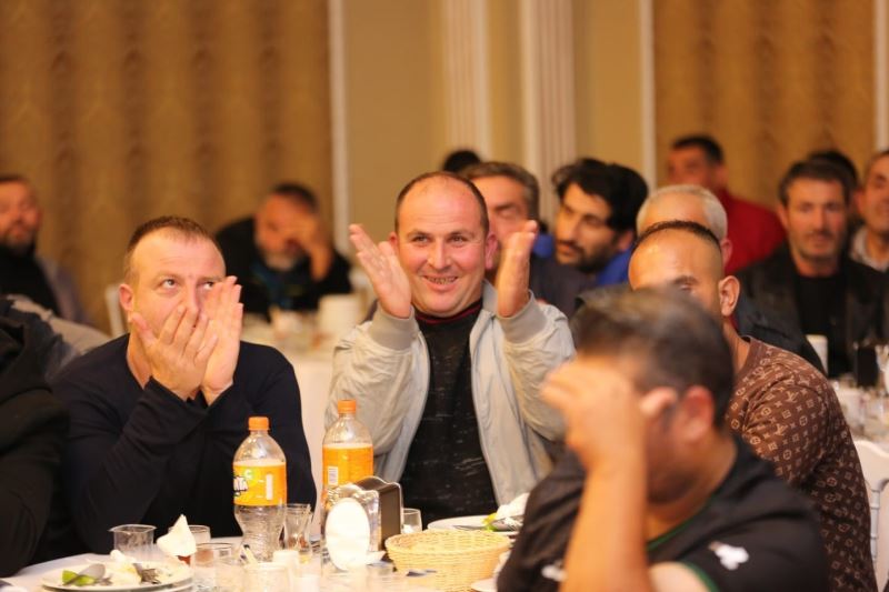 Canik Belediyesi personeline 15 bin lira promosyon
