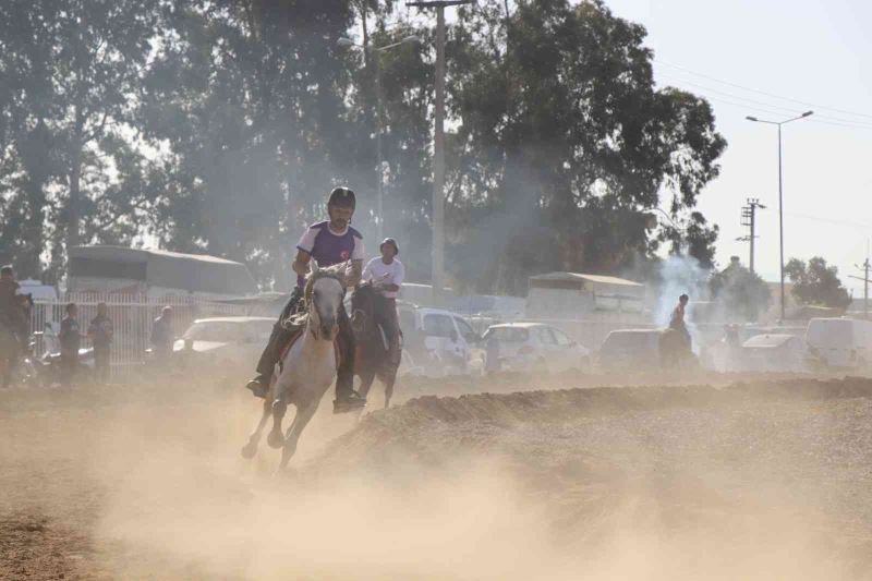 Nazilli’de Rahvan At Yarışı heyecanı yaşandı