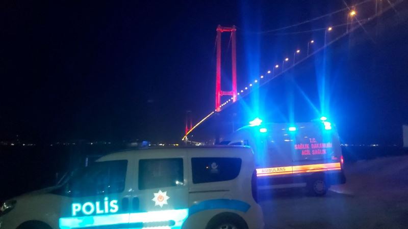 Aracını durdurup Osmangazi Köprüsü’nden atladı
