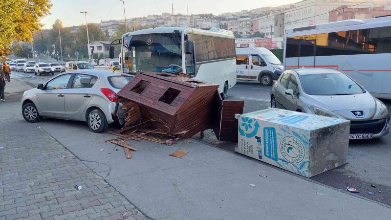 Gaziosmanpaşa’da facianın eşiğinden dönülen kaza: 1 yaralı
