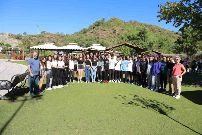 Datçalı öğrenciler Burunucu Macera Parkı’nda eğlendi
